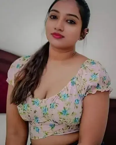 Call Girls Service in Yupia